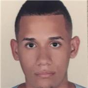 Profesor de Musica con experiencias en clases con niños, adolescentes y adultos